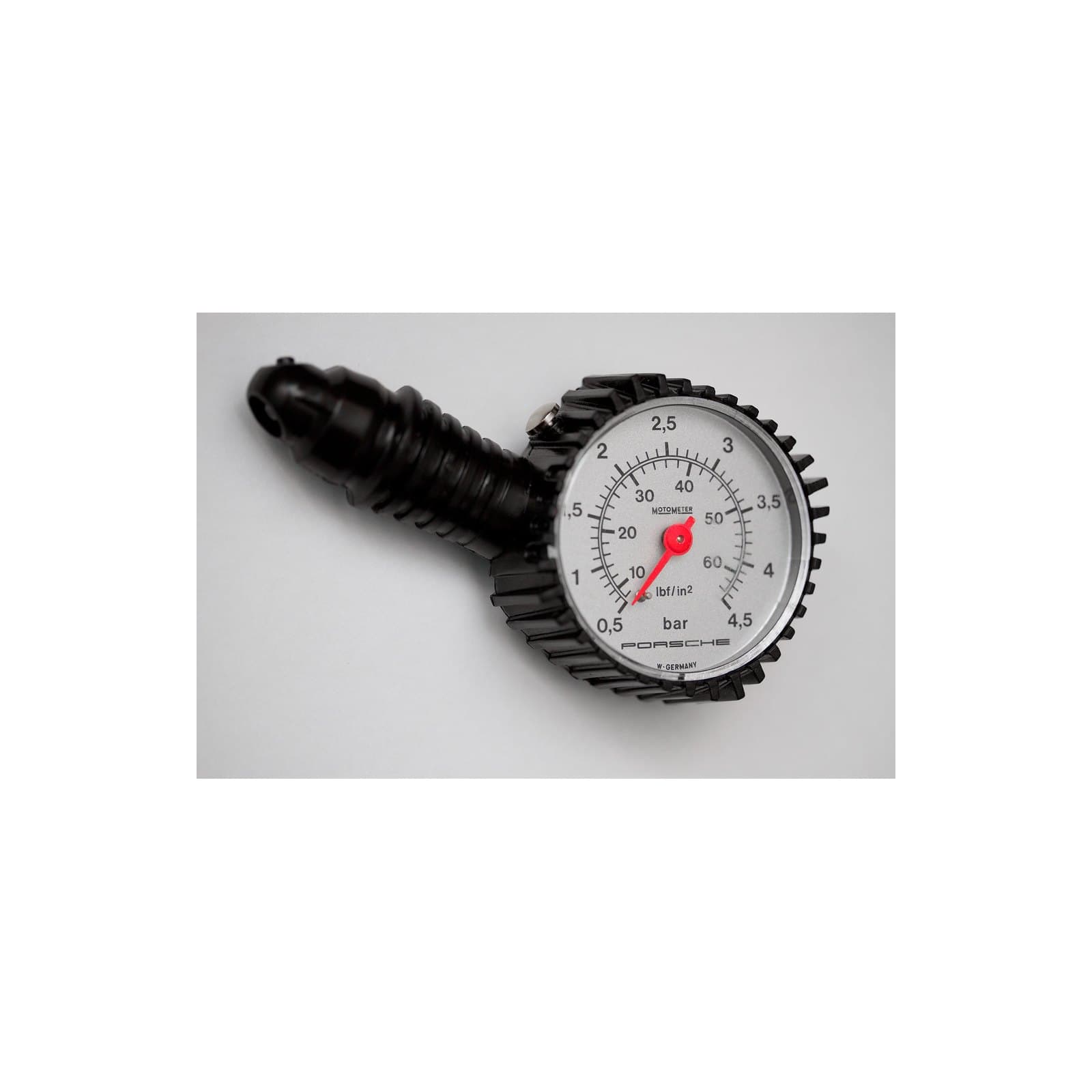 Grypp Dial Tyre Pressure Gauge — product photo